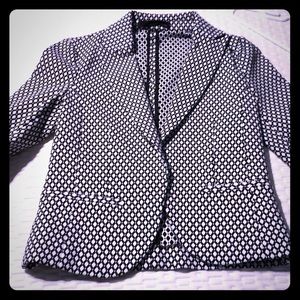 Lovely Size 4 blazer.